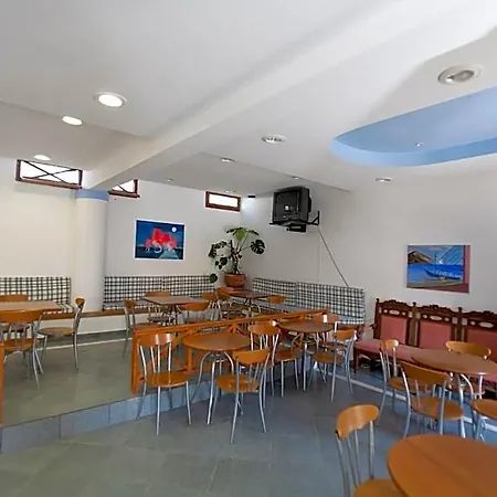 Azolimnos Bay 2* Hermópolis