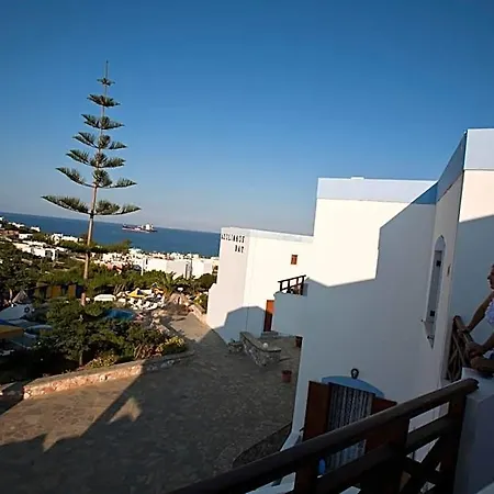 Hotel Azolimnos Bay