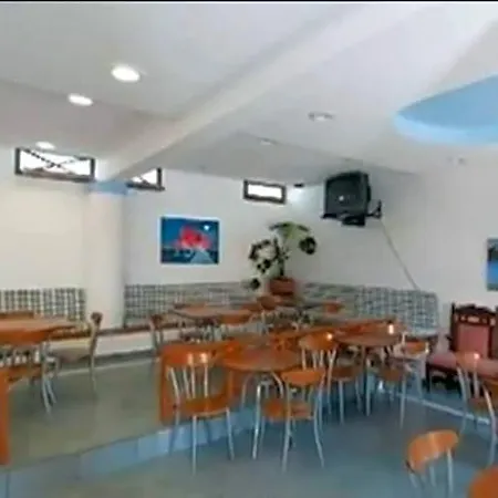 Azolimnos Bay Hotel 2*