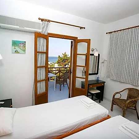 Azolimnos Bay