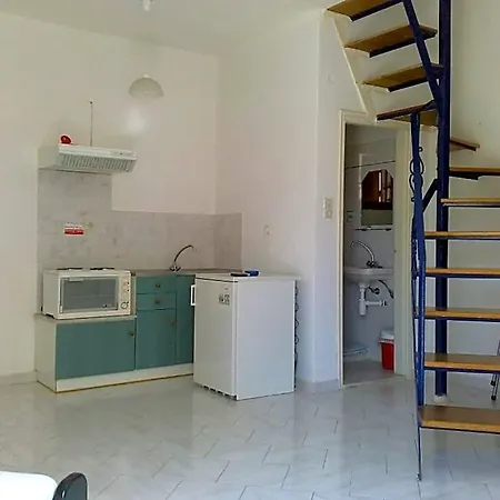Azolimnos Bay Hermópolis