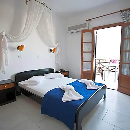 Hotel Azolimnos Bay